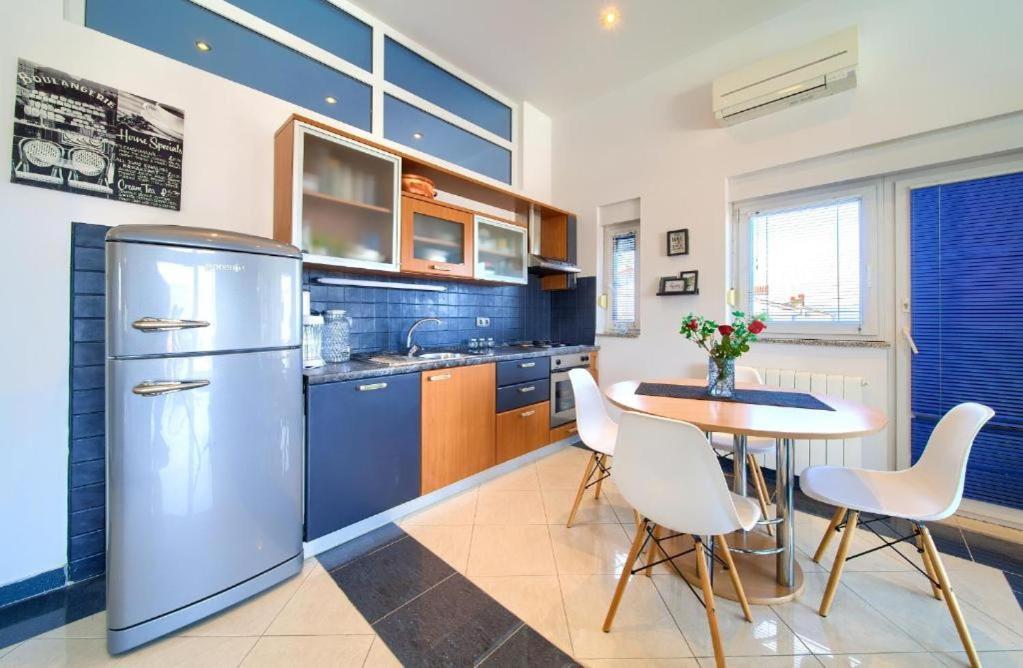 Luxury Apartments Vanessa, Нивице Экстерьер фото